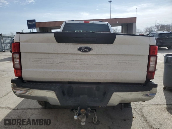 2022 Ford F-250 XL with VIN 1FT8X2BT1NEC84704, listed as a Copart auction lot 51142375 with 125,589 mi miles and Salvage Title. Bid and sale history available at DreamBid. Image 6.