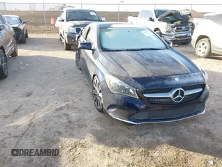 2017 Mercedes-Benz CLA 250 z VIN WDDSJ4EB6HN489452, wystawiony jako IAAI lot #41332071 z przebiegiem 105 452 mil mil oraz . Historia ofert i sprzedaży dostępna na DreamBid. Obrazek 1.