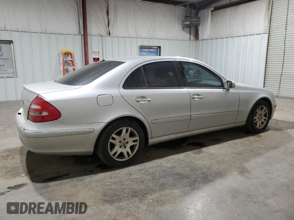 2003 Mercedes-Benz E-Class 3.2L with VIN WDBUF65J23A136020, listed as a Copart auction lot 72841244 with 172,182 mi miles and Salvage Title. Bid and sale history available at carsss.com. Image 3.