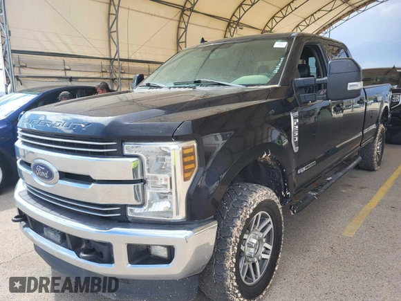 2019 Ford F-250 XL with VIN 1FT7W2BT0KED41596, listed as a IAAI auction lot 42727923 with 246,034 mi miles and . Bid and sale history available at DreamBid. Image 39.