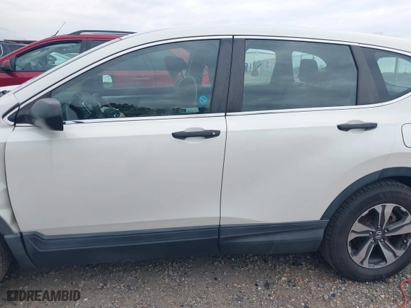 2018 Honda CR-V LX with VIN 2HKRW5H39JH417591, listed as a IAAI auction lot 41762656 with 86,957 mi miles. Bid and sale history available at carsss.com. Image 15.