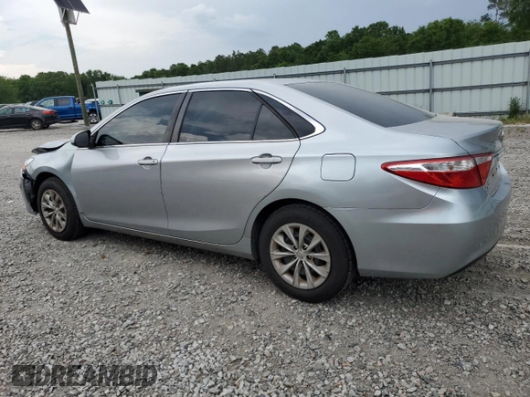 2015 Toyota Camry XLE z VIN 4T1BF1FK3FU481249, wystawiony jako Copart lot #54396955 z przebiegiem 102 674 mil mil oraz Szkoda całkowita • Salvage title. Historia ofert i sprzedaży dostępna na DreamBid. Obrazek 2.