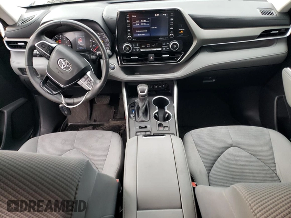 2020 Toyota Highlander LE with VIN 5TDBZRBH9LS026975, listed as a Copart auction lot 41372393 with 30,571 mi miles and . Bid and sale history available at DreamBid. Image 8.