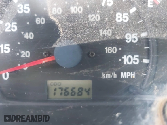 2000 Chevrolet Tracker with VIN 2CNBE13C7Y6956063, listed as a IAAI auction lot 42805919 with 176,684 mi miles and . Bid and sale history available at DreamBid. Image 7.