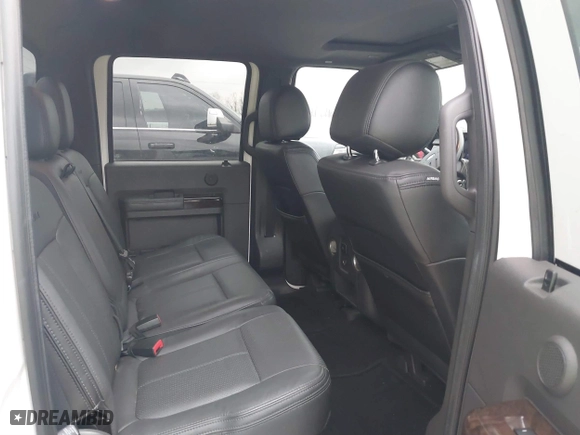 2014 Ford Super Duty F-250 SRW XL with VIN 1FT7W2BTXEEA08391, listed as a IAAI auction lot 41483571 with 100,871 mi miles. Bid and sale history available at carsss.com. Image 8.