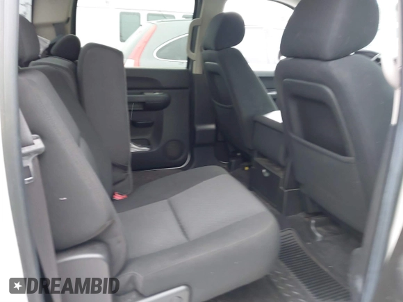 2010 Chevrolet Silverado 1500 LT with VIN 3GCRKSE32AG259148, listed as a IAAI auction lot 41518065 with 97,611 mi miles and . Bid and sale history available at DreamBid. Image 8.