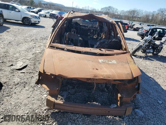 2001 Chrysler Town & Country Limited with VIN 2C8GP64L31R396237, listed as a Copart auction lot 45983055 with 0 mi miles and Non Repairable. Bid and sale history available at carsss.com. Image 5.