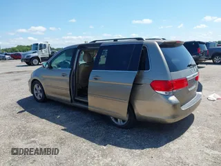 2010 Honda Odyssey Touring с VIN 5FNRL3H93AB069531, выставлен на аукционе IAAI как лот 42462835 с пробегом 241 297 миль миль и . История ставок и продаж доступна на DreamBid. Изображение 3.