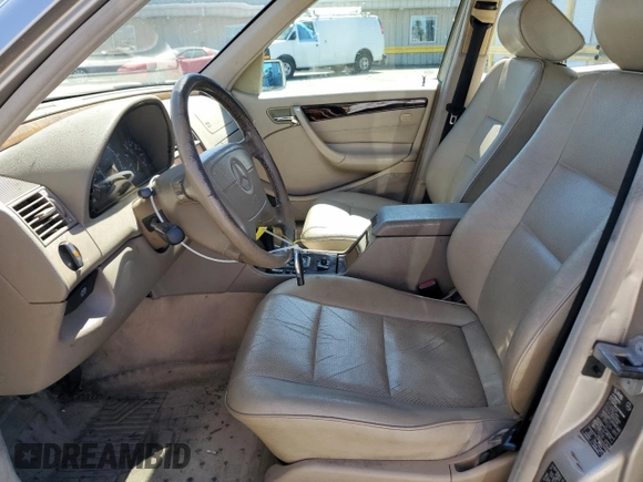 1998 Mercedes-Benz C 230/260/280/320 with VIN WDBHA23G4WA564563, listed as a Copart auction lot 71414284 with 277,741 mi miles and Salvage Title. Bid and sale history available at carsss.com. Image 7.