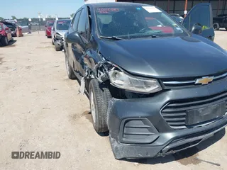 2020 Chevrolet Trax LS with VIN 3GNCJKSBXLL260487, listed as a IAAI auction lot 42044189 with 94,191 mi miles and . Bid and sale history available at DreamBid. Image 6.