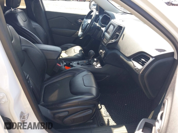2019 Jeep Cherokee Latitude Plus with VIN 1C4PJMLXXKD107760, listed as a IAAI auction lot 42052926 with 82,649 mi miles and . Bid and sale history available at DreamBid. Image 5.