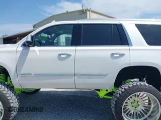 2020 Cadillac Escalade Luxury z VIN 1GYS3BKJ6LR124477, wystawiony jako IAAI lot #42042960 z przebiegiem 42 854 mil mil oraz . Historia ofert i sprzedaży dostępna na DreamBid. Obrazek 14.