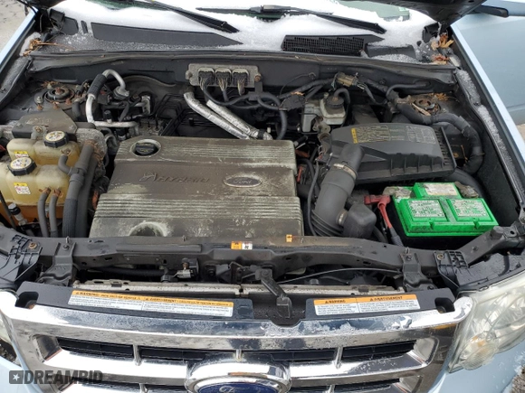 2008 Ford Escape Hybrid with VIN 1FMCU59H88KC38052, listed as a Copart auction lot 44242685 with 246,562 mi miles and Salvage Title. Bid and sale history available at carsss.com. Image 13.