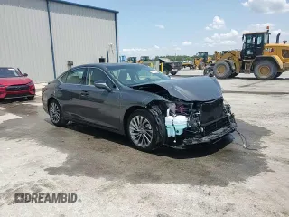 2024 Lexus ES 300h Luxury с VIN 58AEA1C13RU049460, выставлен на аукционе Copart как лот 56196505 с пробегом 8 319 миль миль и Списание • Salvage title. История ставок и продаж доступна на DreamBid. Изображение 14.