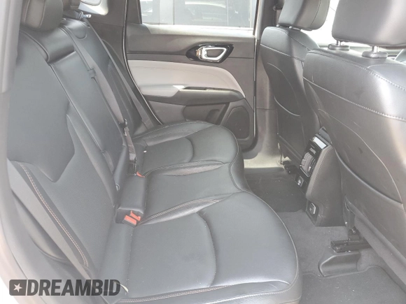 2023 Jeep Compass Limited z VIN 3C4NJDCNXPT567573, wystawiony jako Copart lot #59414545 z przebiegiem 13 504 mil mil oraz Szkoda całkowita • Salvage title. Historia ofert i sprzedaży dostępna na DreamBid. Obrazek 11.