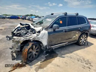 2021 Volvo XC90 Inscription z VIN YV4A22PL7M1716627, wystawiony jako Copart lot #63873165 z przebiegiem Nie podano mil oraz Nie do naprawy • Non repairable. Historia ofert i sprzedaży dostępna na DreamBid. Obrazek 1.