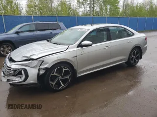 2020 Volkswagen Passat z VIN 1VWEA7A37LC005054, wystawiony jako Copart lot #58305745 z przebiegiem 144 292 mil mil oraz Szkoda całkowita • Salvage title. Historia ofert i sprzedaży dostępna na DreamBid. Obrazek 1.