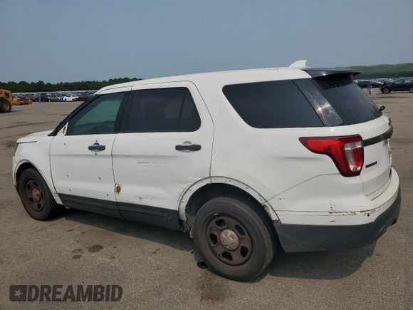 2017 Ford Police Interceptor Utility с VIN 1FM5K8AR5HGD59290, выставлен на аукционе Copart как лот 67779324 с пробегом 116 769 миль миль и На запчасти • Non repairable. История ставок и продаж доступна на DreamBid. Изображение 2.