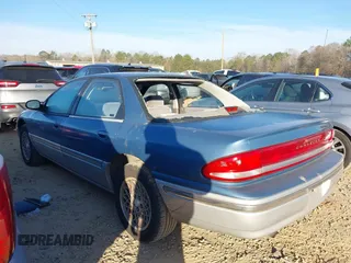 1995 Chrysler Concorde z VIN 2C3HD56TXSH598316, wystawiony jako IAAI lot #41789864 z przebiegiem 96 819 mil mil oraz . Historia ofert i sprzedaży dostępna na DreamBid. Obrazek 3.