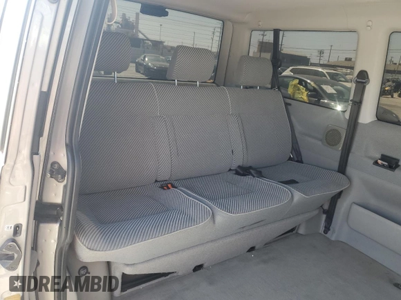 1999 Volkswagen EuroVan GLS с VIN WV2KH2705XH017697, выставлен на аукционе Copart как лот 69303664 с пробегом 156 811 миль миль и Списание • Salvage title. История ставок и продаж доступна на DreamBid. Изображение 11.