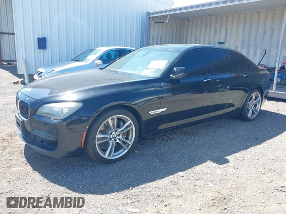2011 BMW 7 Series 750Li с VIN WBAKB8C57BC851865, выставлен на аукционе IAAI как лот 42229423 с пробегом 92 728 миль миль и . История ставок и продаж доступна на DreamBid. Изображение 2.