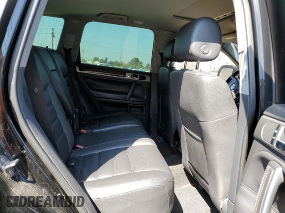 2008 Volkswagen Touareg V6 с VIN WVGBE77L38D008189, выставлен на аукционе Copart как лот 52237085 с пробегом 170 932 миль миль и Чистый • Clean title. История ставок и продаж доступна на DreamBid. Изображение 11.