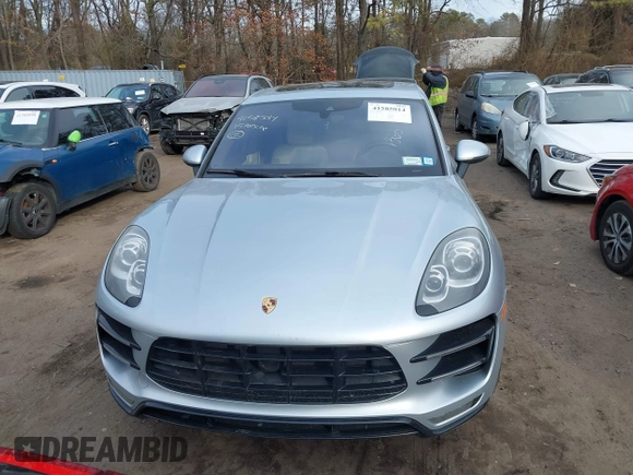 2015 Porsche Macan Turbo с VIN WP1AF2A57FLB96758, выставлен на аукционе IAAI как лот 41585014 с пробегом 129 886 миль миль и . История ставок и продаж доступна на DreamBid. Изображение 12.