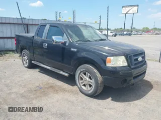 2008 Ford F-150 STX z VIN 1FTRX12WX8FC13170, wystawiony jako IAAI lot #42807147 z przebiegiem 250 796 mil mil oraz . Historia ofert i sprzedaży dostępna na DreamBid. Obrazek 1.