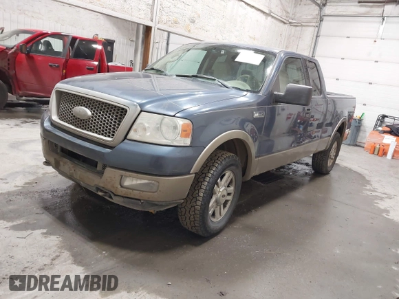 2004 Ford F-150 XLT with VIN 1FTPX14524NB84856, listed as a IAAI auction lot 41929389 with 207,151 mi miles. Bid and sale history available at carsss.com. Image 17.