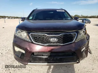 2011 Kia Sorento SX with VIN 5XYKW4A21BG122698, listed as a Copart auction lot 82316704 with 191,579 mi miles and Salvage Title. Bid and sale history available at carsss.com. Image 5.