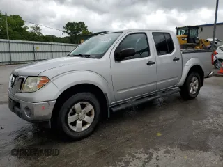 2010 Nissan Frontier Pro-4X z VIN 1N6AD0EV8AC423127, wystawiony jako Copart lot #53848585 z przebiegiem 156 003 mil mil oraz Szkoda całkowita • Salvage title. Historia ofert i sprzedaży dostępna na DreamBid. Obrazek 1.