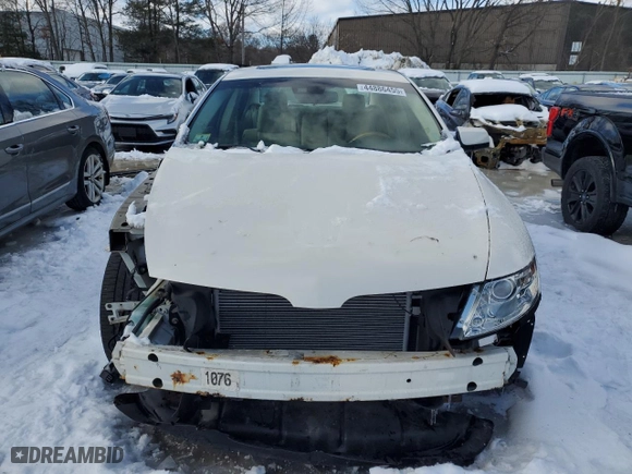 2009 Lincoln MKS with VIN 1LNHM94RX9G603848, listed as a Copart auction lot 44886455 with 59,337 mi miles and Clean Title. Bid and sale history available at carsss.com. Image 5.