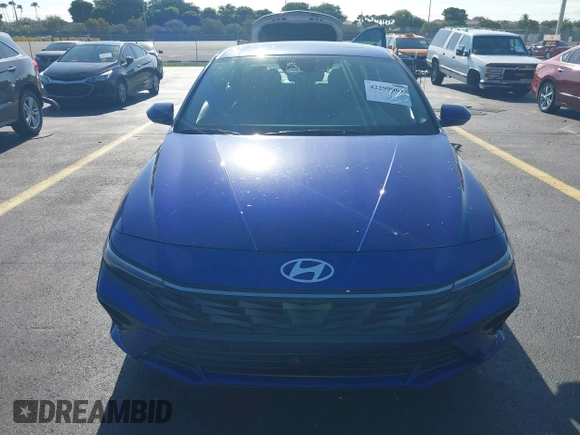 2024 Hyundai Elantra SEL с VIN KMHLS4DG6RU815603, выставлен на аукционе IAAI как лот 42299061 с пробегом 1 193 миль миль и . История ставок и продаж доступна на DreamBid. Изображение 12.