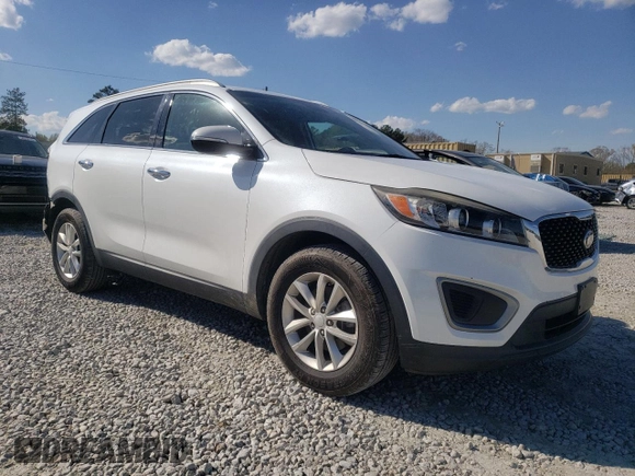 2016 Kia Sorento LX with VIN 5XYPG4A39GG077111, listed as a Copart auction lot 50664095 with 85,773 mi miles and Salvage Title. Bid and sale history available at carsss.com. Image 4.