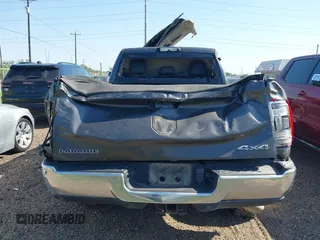2020 Ram 2500 Laramie z VIN 3C6UR5NLXLG314141, wystawiony jako IAAI lot #42263978 z przebiegiem Nie podano mil oraz . Historia ofert i sprzedaży dostępna na DreamBid. Obrazek 15.