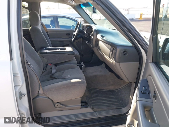 2006 Chevrolet Tahoe LS with VIN 1GNEC13V46R169248, listed as a IAAI auction lot 42248040 with 194,384 mi miles and . Bid and sale history available at DreamBid. Image 5.