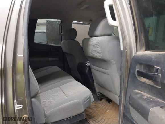 2013 Toyota Tundra 4WD Truck with VIN 5TFUW5F16DX318764, listed as a IAAI auction lot 41634135 with 151,741 mi miles. Bid and sale history available at carsss.com. Image 8.