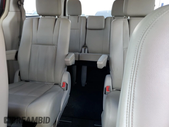 2011 Chrysler Town & Country Touring L with VIN 2A4RR8DG1BR645679, listed as a Copart auction lot 69432794 with 129,236 mi miles and Salvage Title. Bid and sale history available at DreamBid. Image 10.