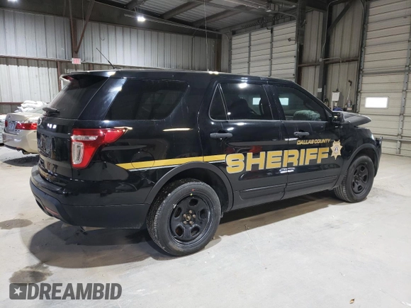 2015 Ford Utility Police Interceptor with VIN 1FM5K8AR4FGA41531, listed as a Copart auction lot 85951774 with 113,857 mi miles and Salvage Title. Bid and sale history available at carsss.com. Image 3.