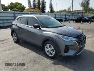 2021 Nissan Kicks S z VIN 3N1CP5BV6ML507995, wystawiony jako Copart lot #60280235 z przebiegiem Nie podano mil oraz Nie do naprawy • Non repairable. Historia ofert i sprzedaży dostępna na DreamBid. Obrazek 4.