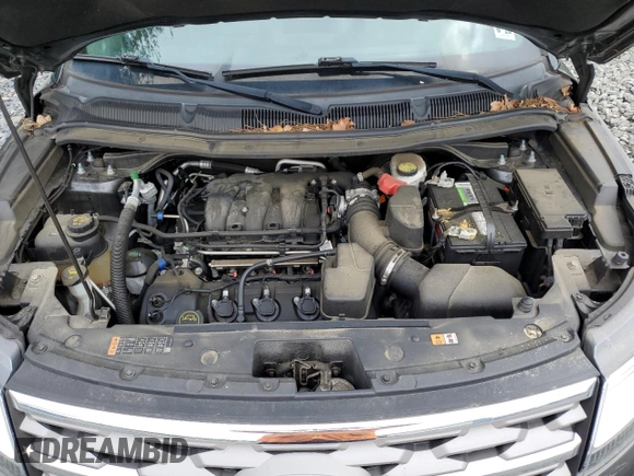 2018 Ford Explorer XLT with VIN 1FM5K8D80JGA94660, listed as a Copart auction lot 59012215 with 105,331 mi miles and Salvage title. Bid and sale history available at DreamBid. Image 12.
