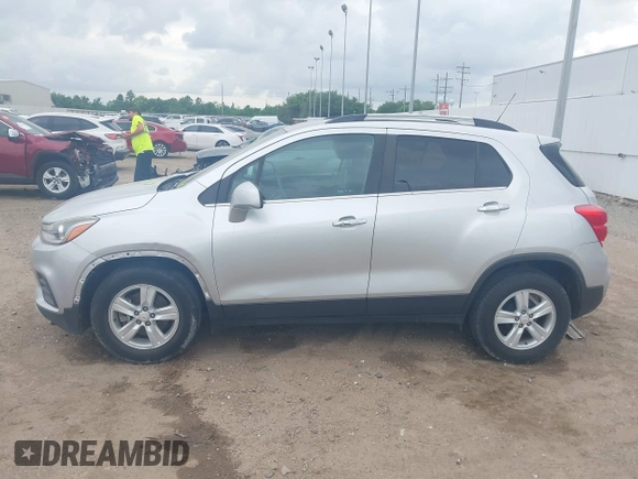 2017 Chevrolet Trax LT with VIN KL7CJLSB5HB220984, listed as a IAAI auction lot 42139289 with 149,104 mi miles and . Bid and sale history available at carsss.com. Image 14.