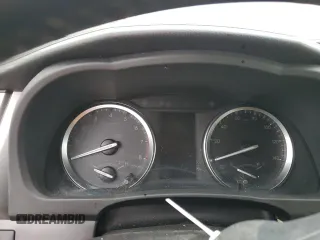 2018 Toyota Highlander Limited z VIN 5TDDZRFH4JS875072, wystawiony jako Copart lot #79820904 z przebiegiem Nie podano mil oraz Szkoda całkowita • Salvage title. Historia ofert i sprzedaży dostępna na DreamBid. Obrazek 9.