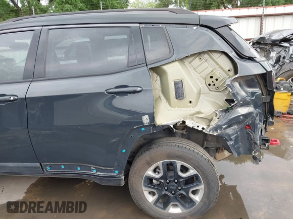 2018 Jeep Compass Trailhawk с VIN 3C4NJDDB5JT270609, выставлен на аукционе IAAI как лот 41860027 с пробегом 32 237 миль миль и . История ставок и продаж доступна на DreamBid. Изображение 18.