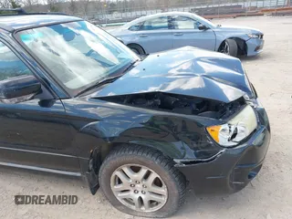 2006 Subaru Forester 2.5 X w/Premium Pkg with VIN JF1SG65636H716105, listed as a IAAI auction lot 41875565 with 204,667 mi miles. Bid and sale history available at carsss.com. Image 12.