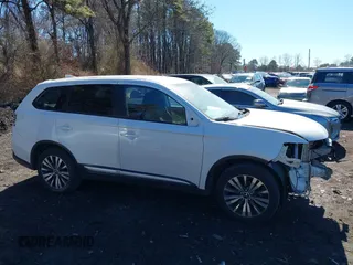 2020 Mitsubishi Outlander ES с VIN JA4AD2A33LZ044887, выставлен на аукционе IAAI как лот 41649411 с пробегом 63 834 миль миль и . История ставок и продаж доступна на DreamBid. Изображение 13.
