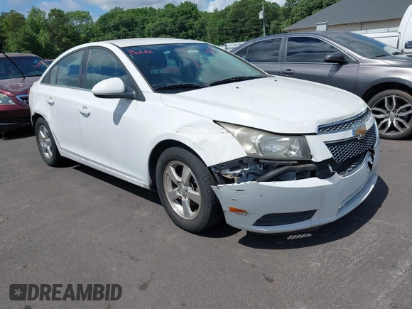 2014 Chevrolet Cruze 1LT with VIN 1G1PC5SB4E7132171, listed as a IAAI auction lot 42532531 with 132,012 mi miles and . Bid and sale history available at DreamBid. Image 1.
