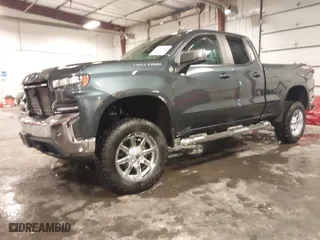 2019 Chevrolet Silverado 1500 LT with VIN 1GCRYDED7KZ300975, listed as a IAAI auction lot 41608865 with 157,912 mi miles. Bid and sale history available at carsss.com. Image 18.