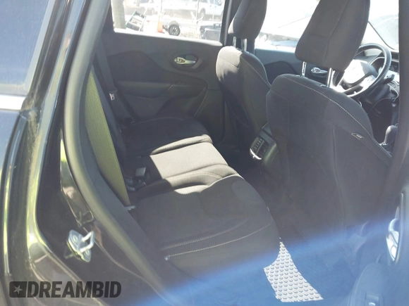 2016 Jeep Cherokee Latitude with VIN 1C4PJMCB2GW236835, listed as a IAAI auction lot 42698119 with 111,985 mi miles and . Bid and sale history available at DreamBid. Image 8.