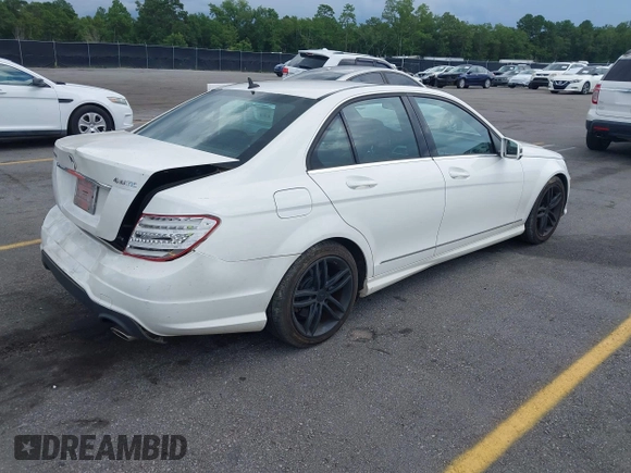 2013 Mercedes-Benz C 300 Sport with VIN WDDGF8AB8DR287316, listed as a IAAI auction lot 42645992 with 156,974 mi miles and . Bid and sale history available at DreamBid. Image 4.